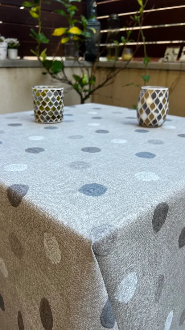 Comprar mantel de tela resinada GORKY