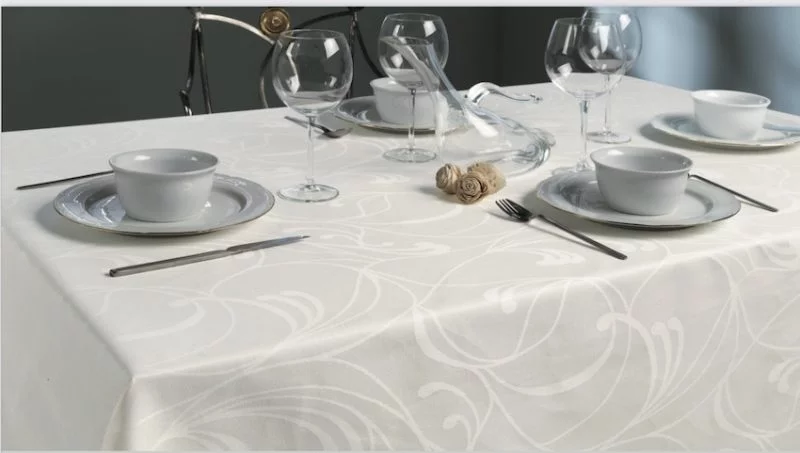 Comprar Mantel de Tela resinada HOKUGAI antimanchas.